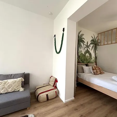 شقة Stylish In Chatelain - Parking & Comfort