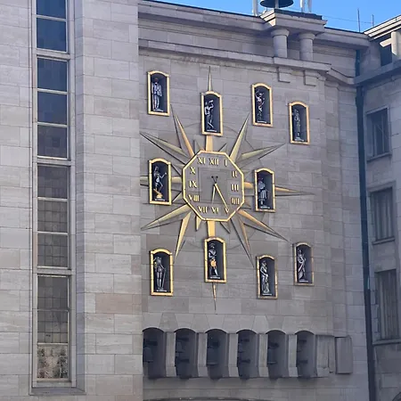 Lägenhet Family-appartement-brussels-tours Et Taxis Bryssel