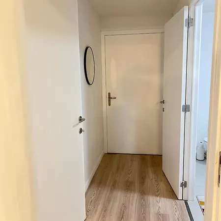 Lägenhet Family-appartement-brussels-tours Et Taxis Bryssel