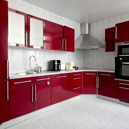 Cozy, Bright 2-bedroom Duplex In Brussels-laeken *