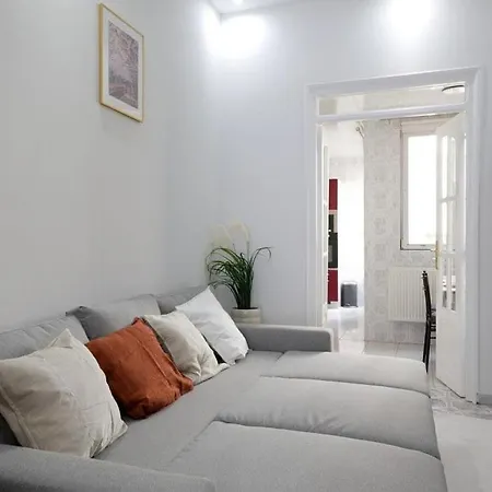 Lägenhet Cozy, Bright 2-bedroom Duplex In Brussels-laeken