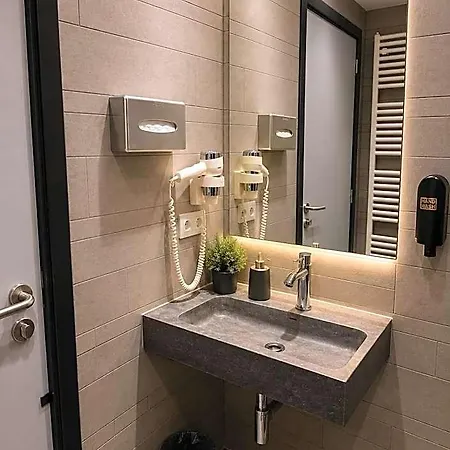 Brxxl 5 Centre Albergue
