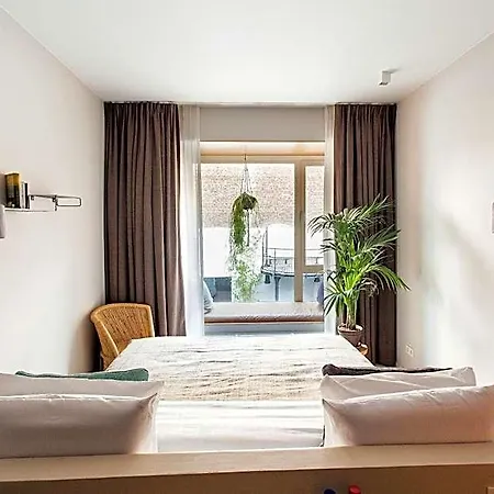 Latroupe Jardin Secret Otel 3*