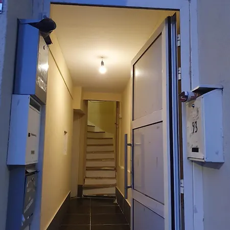 Stunning Bright Flat In Midi Apartment *