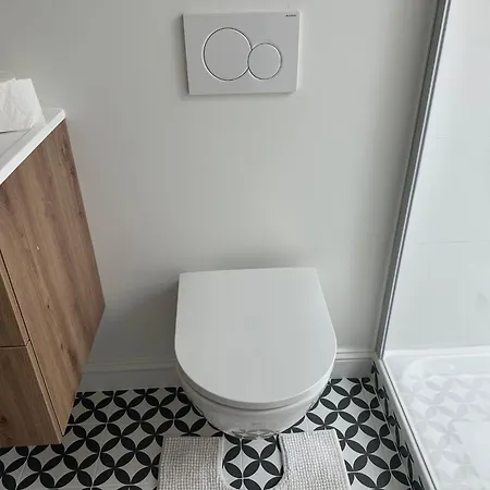 Self Check In 2 Bedroom In * ブリュッセル