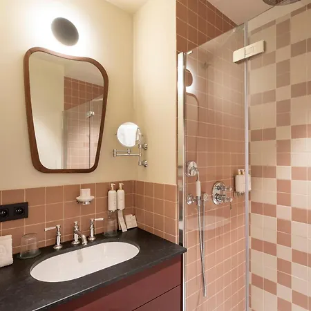Faubourg 21 - The Leading Of The World Hotell 5*