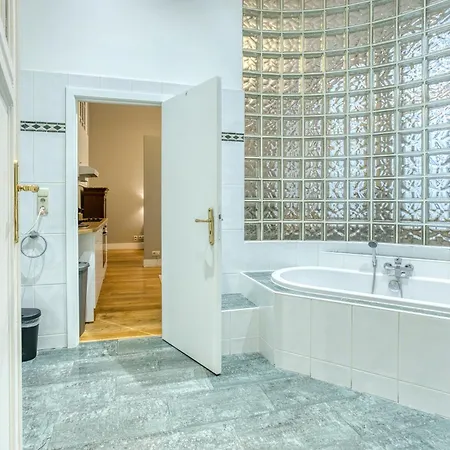 아파트 Maison Lombard By Reside *