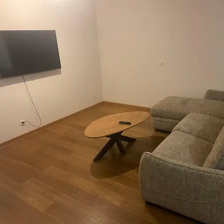 Modern & Spacious 76M Apartment 2 Terraces, Free Private Parking, Free Wi-Fi, Near Brussels North Station