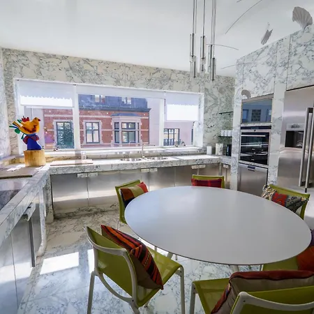 Maison Lemonnier - A Place That Reunites With 5 Luxury Bedrooms And Rooftop *