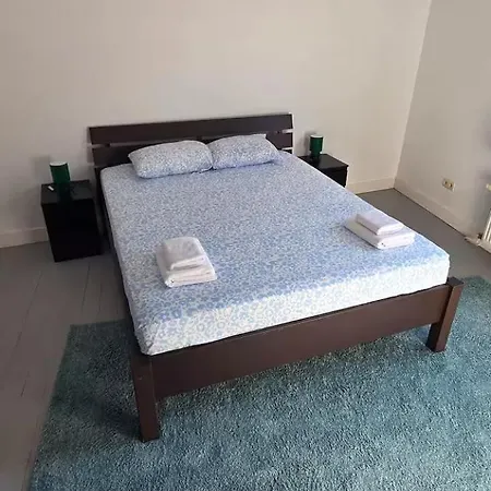 Villa Family House 5br House 3ba Terrace Center *
