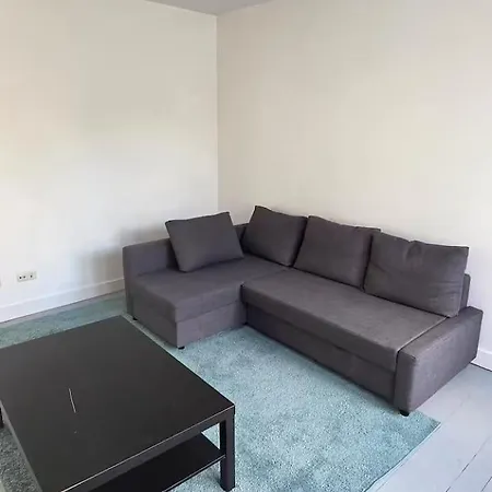 Family House 5br House 3ba Terrace Center Villa