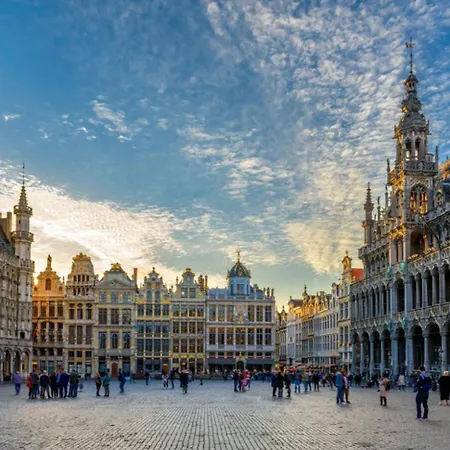 Brusselsnest * Brüsszel