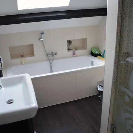 Promo! ! ! Lovely 2-bedroom In Ixelles Apartman