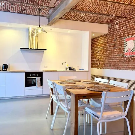 Quiet Loft With Terrace