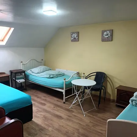 Private Lux Chamber *