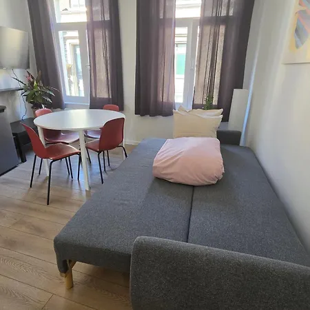 Daire Lily's Flat *