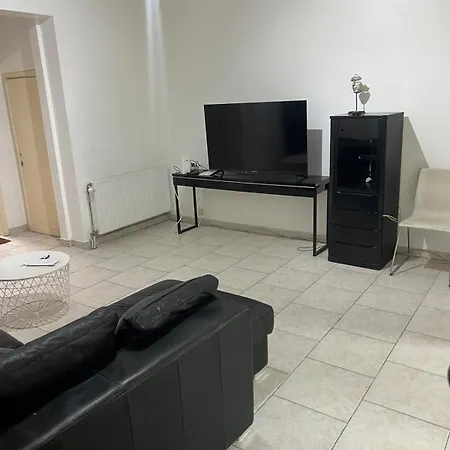 Apartman Midi *