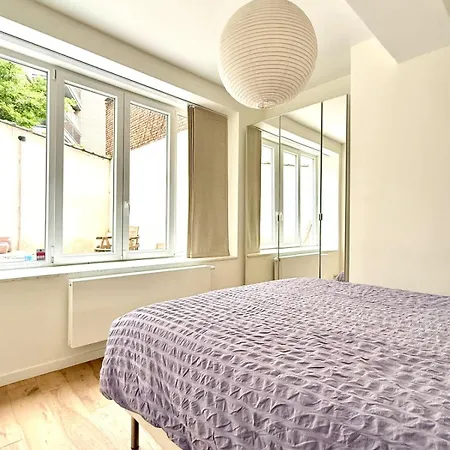 2 Bedrooms - Baby Crib & Furnished Terrace In Lovely Apartment *