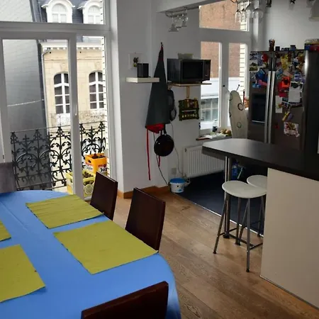 Promo! ! ! Lovely 2-bedroom In Ixelles Appartement *