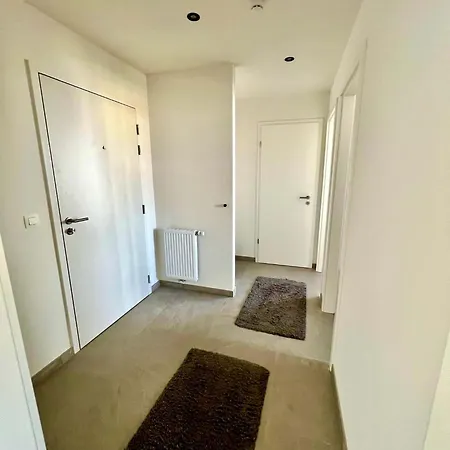 Lovely And Cosy Elegant Near Atomium, Ideal For Families Apartman