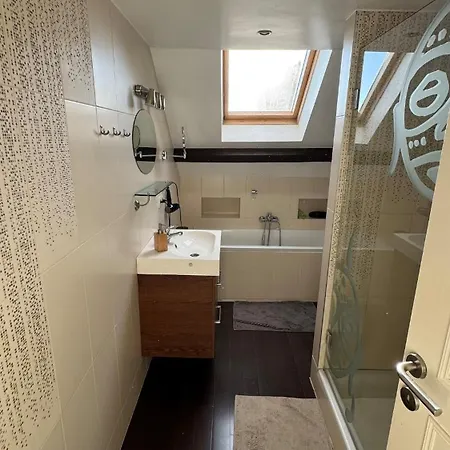 Promo! ! ! Lovely 2-bedroom In Ixelles Appartement Bruxelles