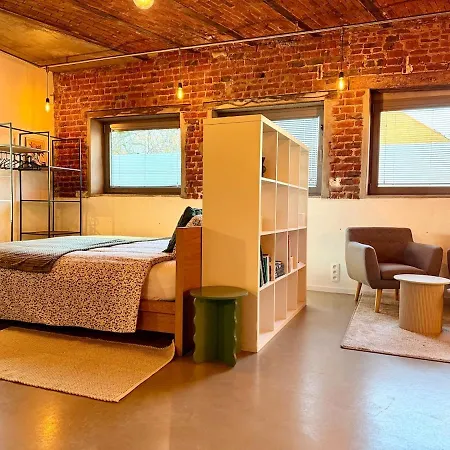 Quiet Loft With Terrace