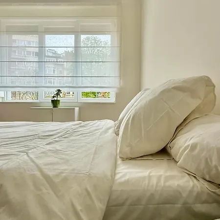 2 Bedrooms - Baby Crib & Furnished Terrace In Lovely *