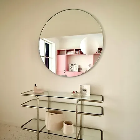 Apartment 2 Bedrooms - Baby Crib & Furnished Terrace In Lovely *