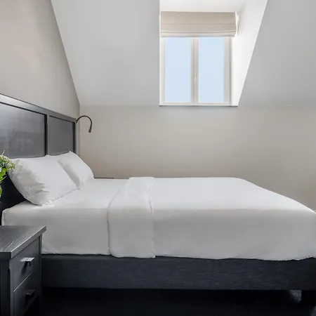 Hotel Numa Lief 4*