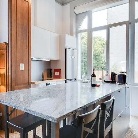 Europea Newton Boutique Residences Szálloda 3*