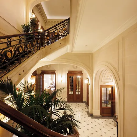 Fleur De Отель 4*