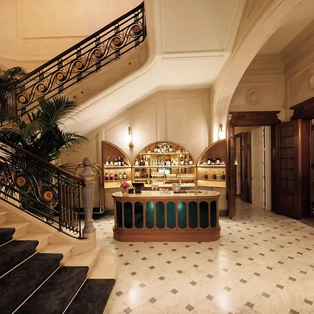 Fleur De Отель 4*