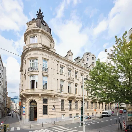 Fleur De Hotel