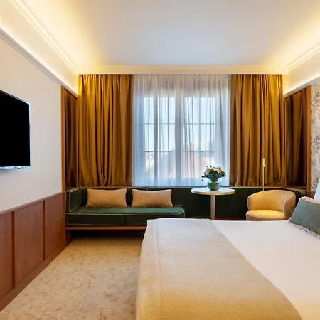 Warwick Grand-place 4*