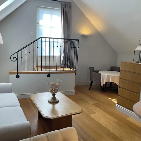 Le Dixseptieme Hotel