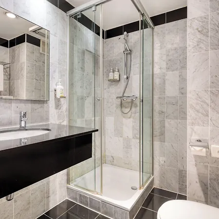 Schuman By Ihg Ξενοδοχείο 4*