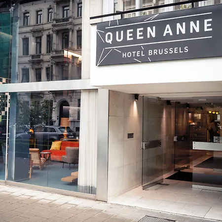 Queen Anne 3*
