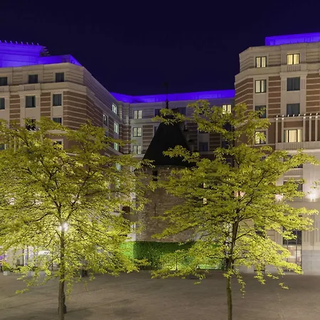 Novotel Centre