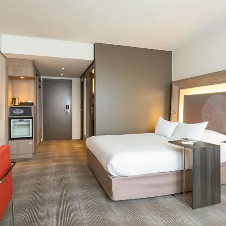 Novotel Centre Otel 4*