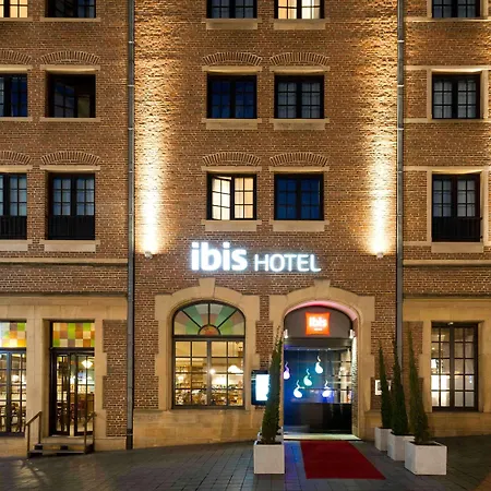 Hotel Ibis Off Grand'place 3*