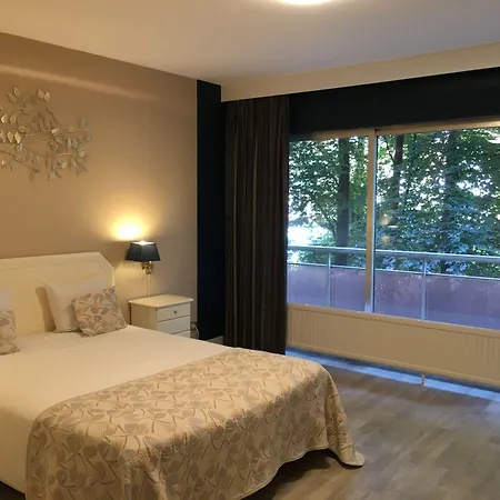 First Euroflat Hotel 4*