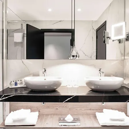 Hotel Radisson Collection Grand Place 5*
