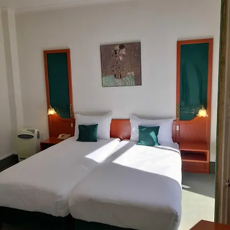 Hotel Le Dome Bruksela