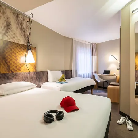 Ibis Centre Hotel