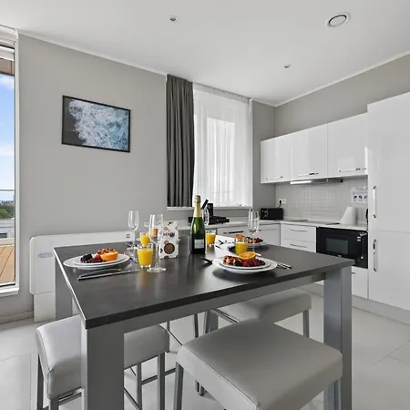 Midi 33 By Reside - New Opening Apartment