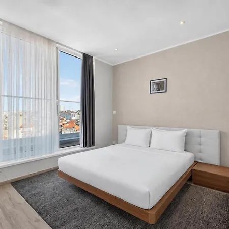 Midi 33 By Reside - New Opening Brussels