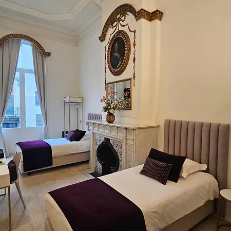 Hotel Du Congres 3*