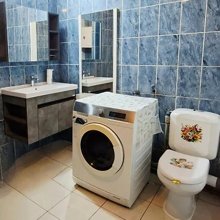 Apartamento Modern & Comfortable Center Oasis~king Bed !