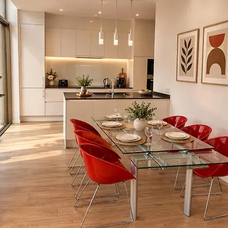 Floor Luxury With Spectacular Water Views Brussel