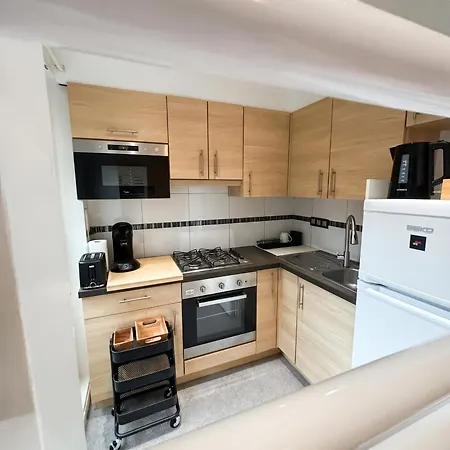 Comfortable In Brussels, 35 M², 3 Persons Daire Brüksel